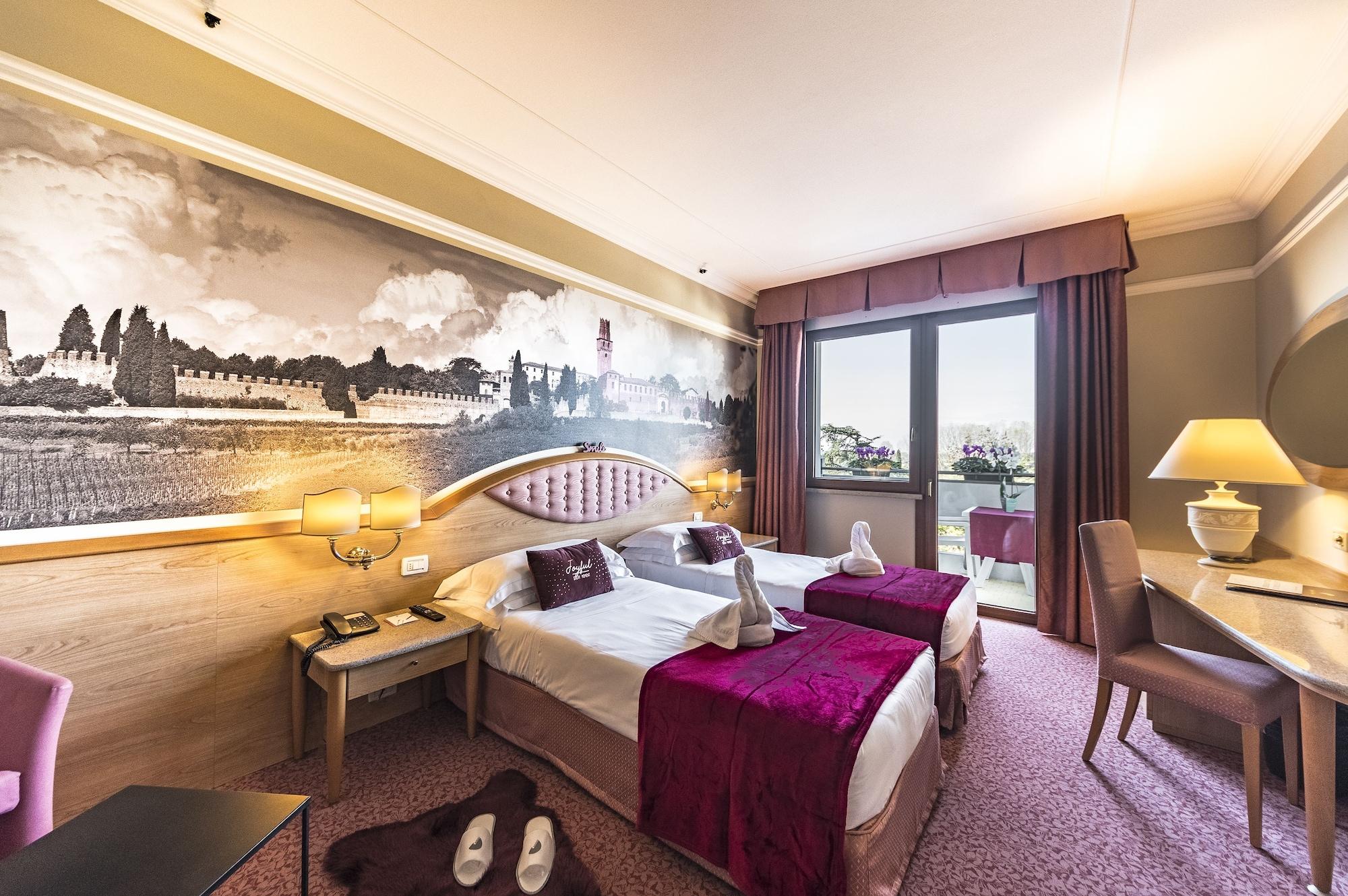 Fiorita Hotel 4*